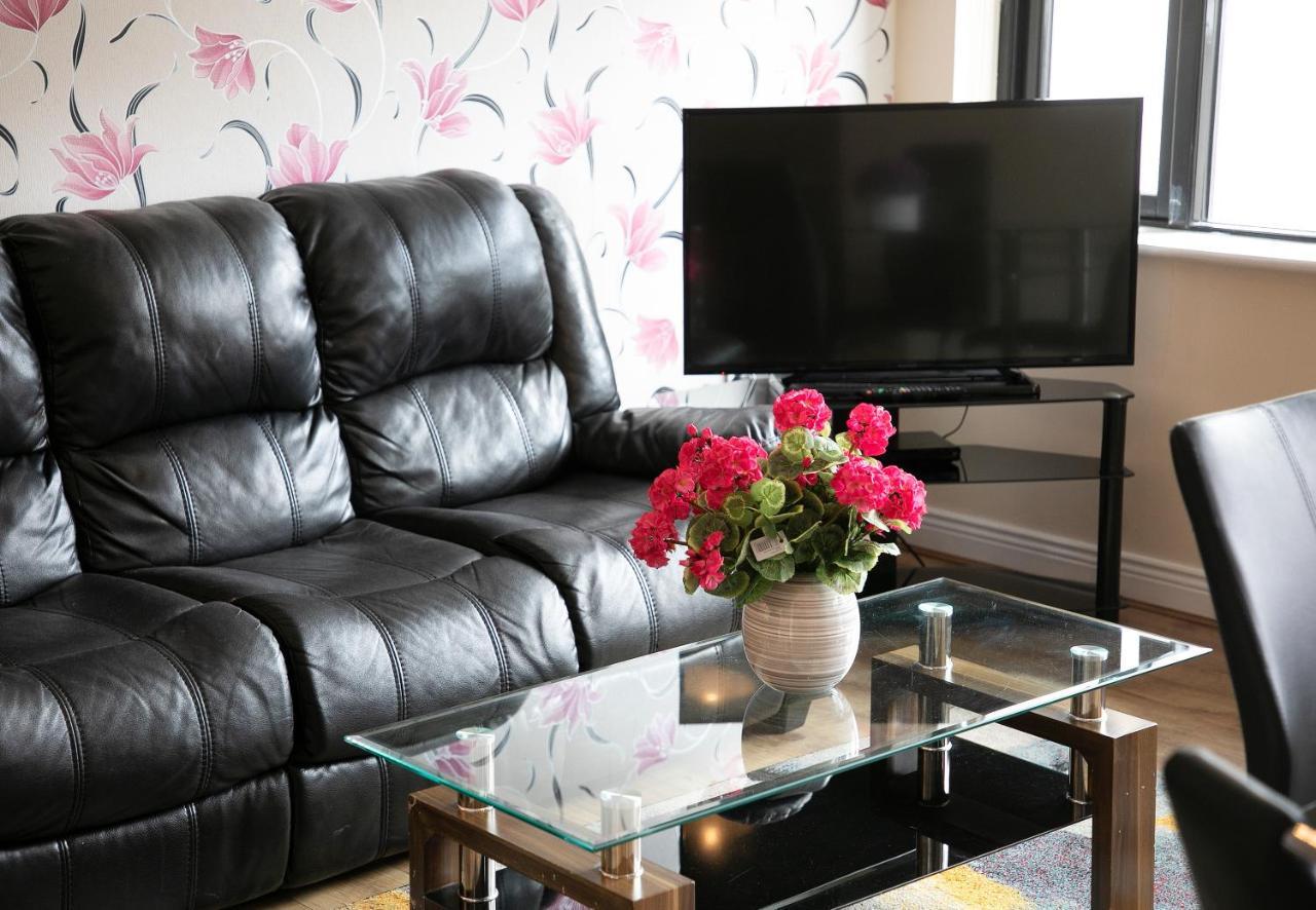 Arch House Apartments آثلون المظهر الخارجي الصورة